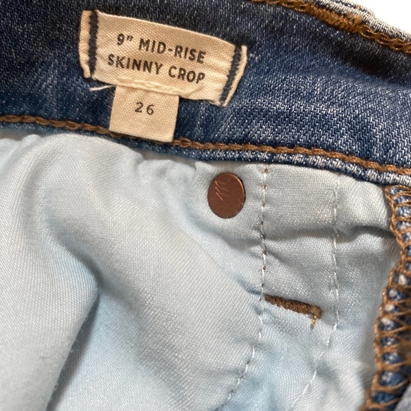 MADEWELL 9" Mid-Rise Skinny Crop Jeans with Button-Front, size 26 - Picture 8 of 12